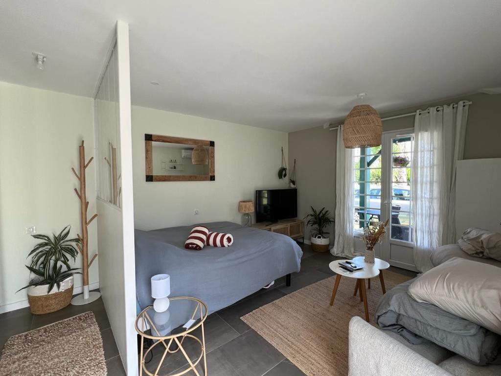 Studio A 10 Minutes De L'Ocean Saint-André-de-Seignaux Dış mekan fotoğraf